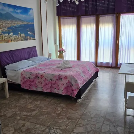 Stazione 4* Νάπολη